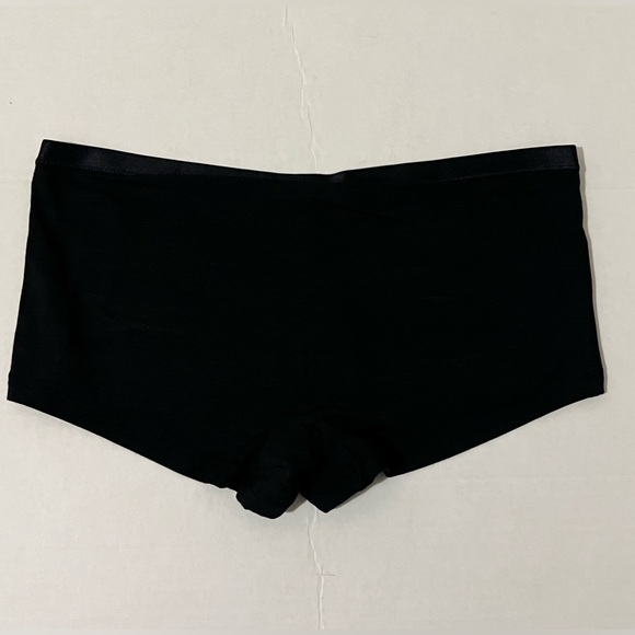 NWT HANRO Soft Touch Boyleg Shorts Small - Picture 7 of 8